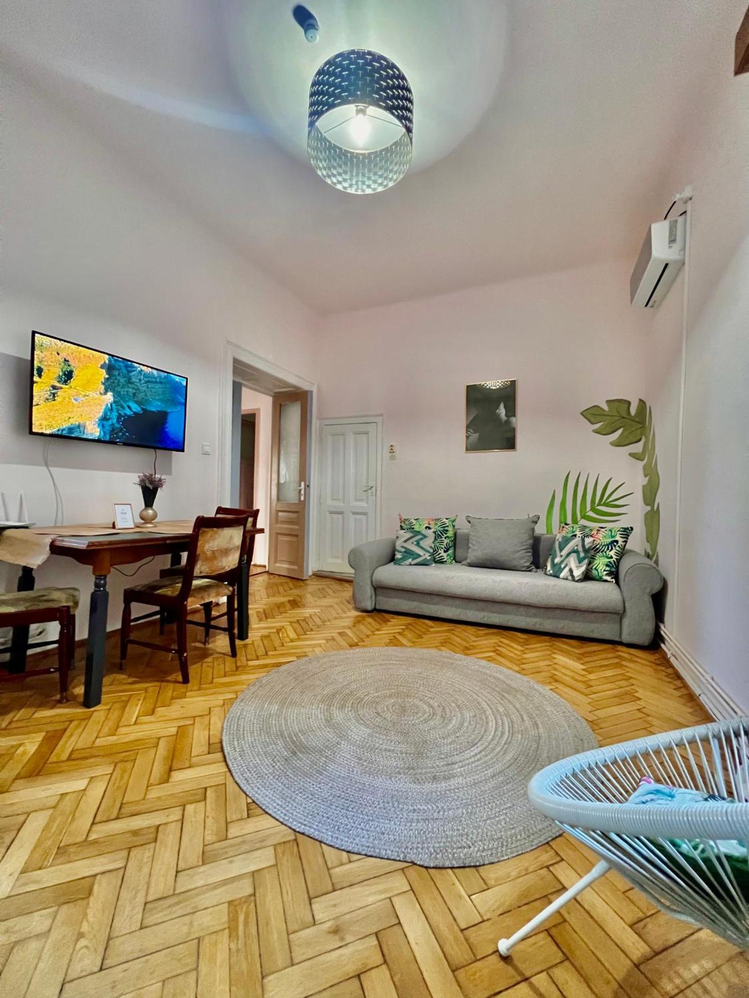 Old Town City Center Apartments Braşov Exterior foto