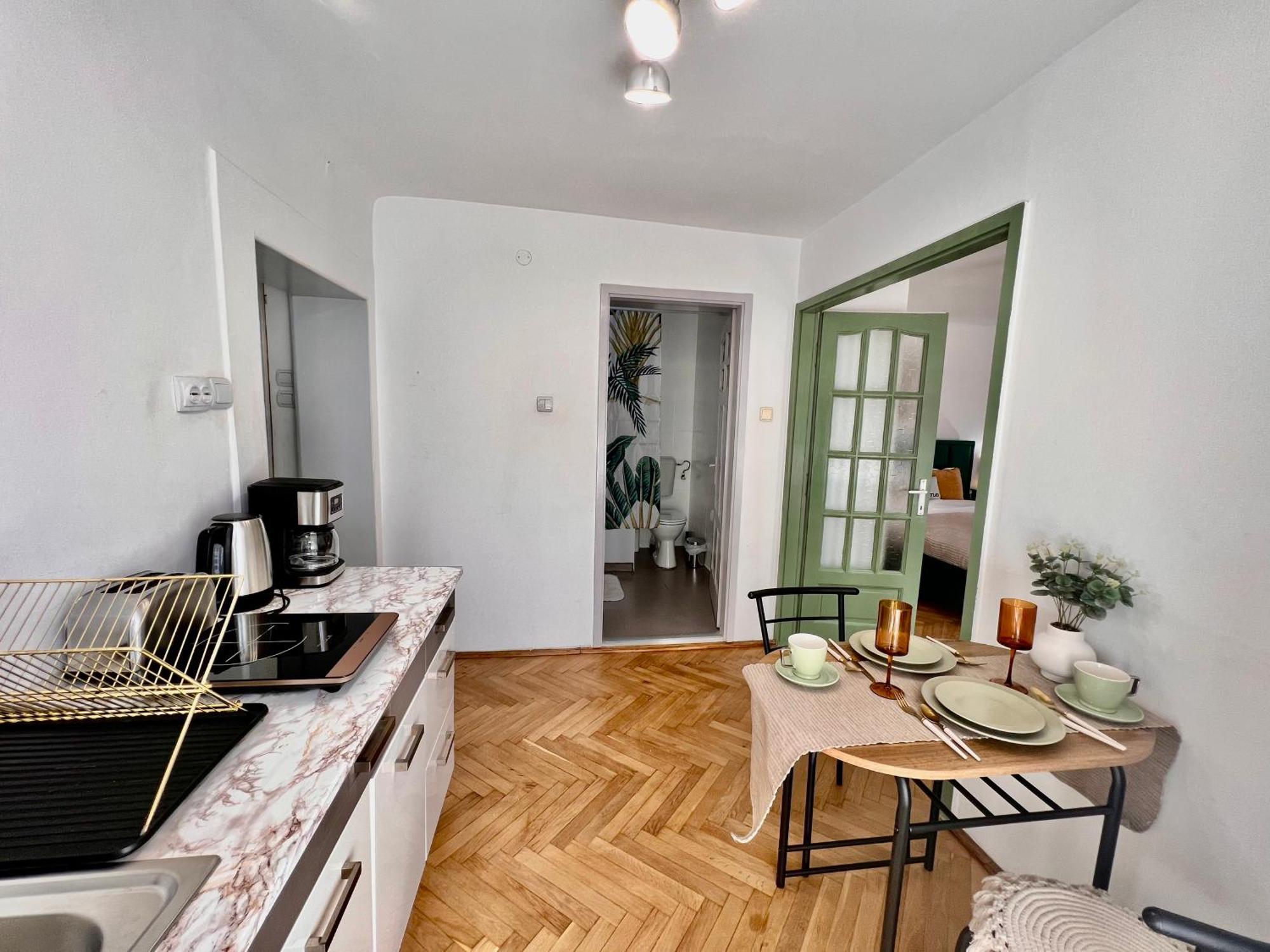 Old Town City Center Apartments Braşov Exterior foto