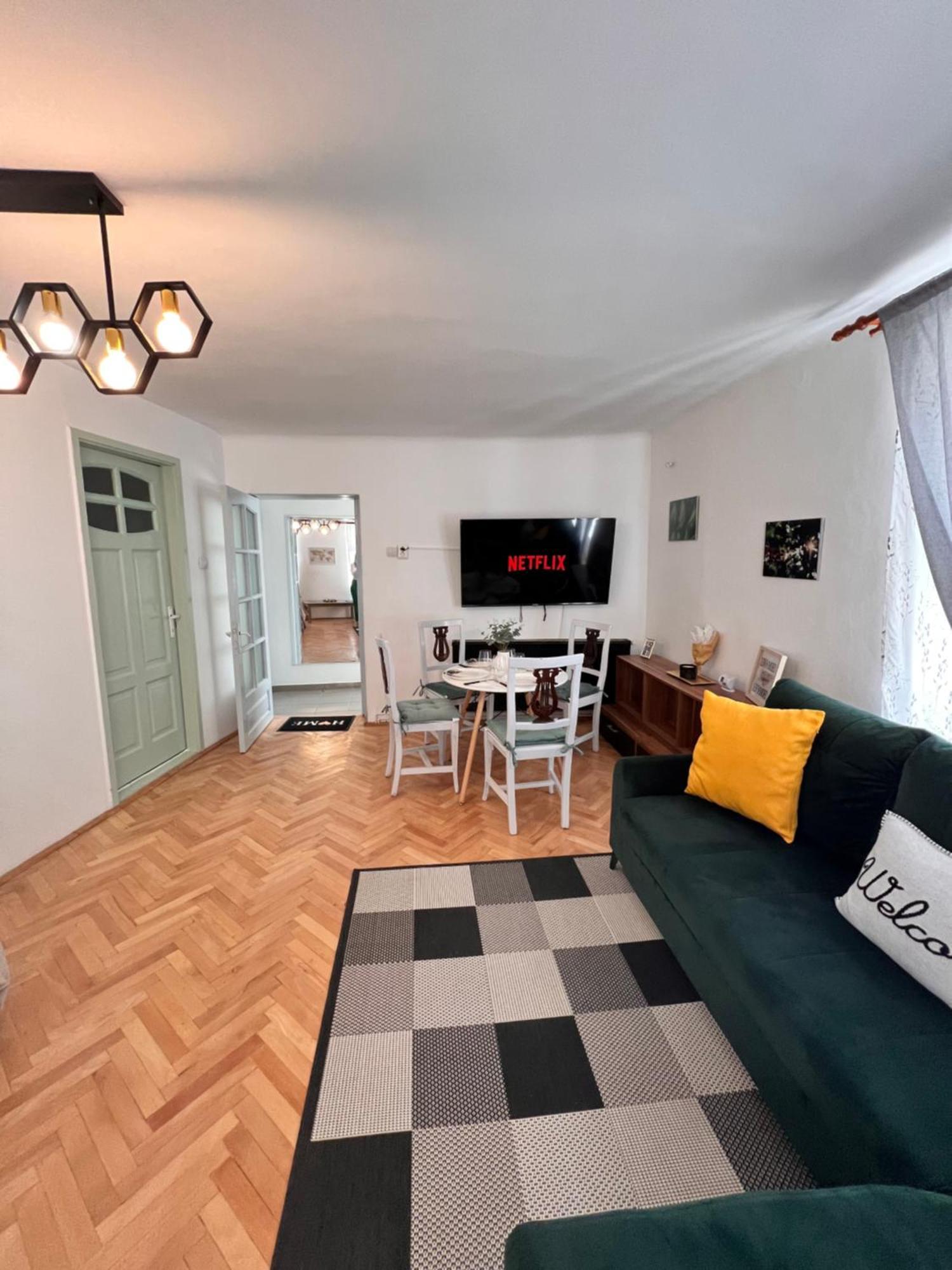 Old Town City Center Apartments Braşov Exterior foto